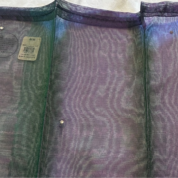 PB 100% Silk Tablecloth 70"x108" & 14 Napkins - Picture 9 of 14